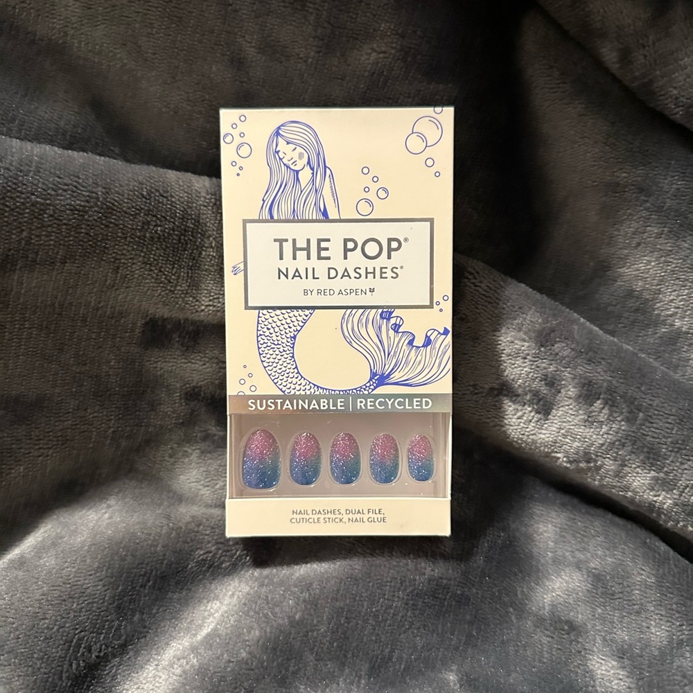 Red Aspen The Pop Nail Dashes - Glittering Purple